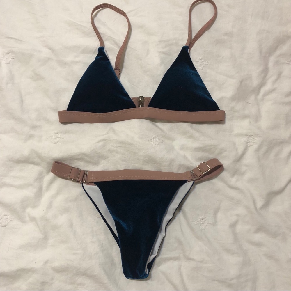 Velvet cheeky bikini